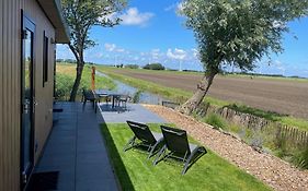 Vogelvrij, Vakantie Woning Met Landelijk Uitzicht En Geheel Omheinde Tuin